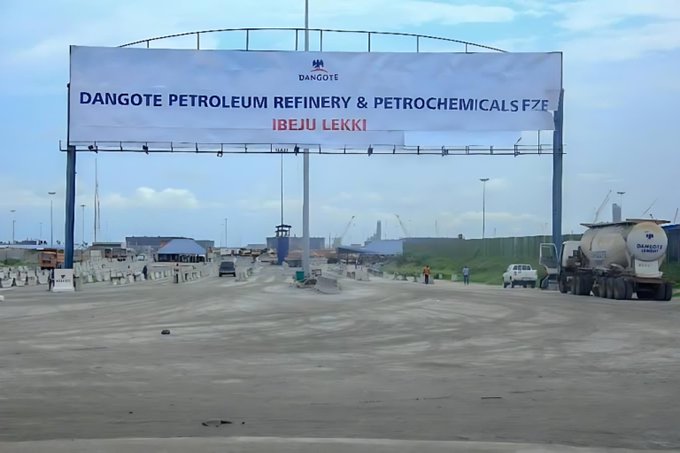 Dangote Refinery Draws $2 Billion Private Investor Bids Ahead of September Market Debut